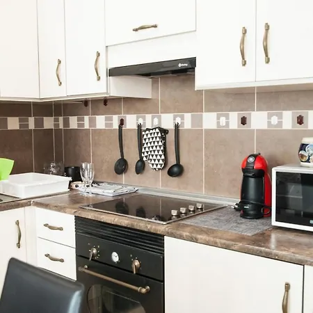 Apartment Optimist Deluxe *